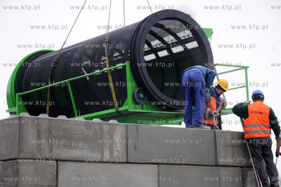 Dodatkowe urzadzenia odgazowujace majace usprawnic...