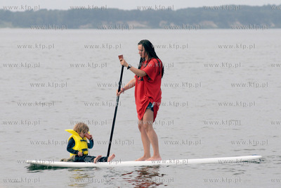XII edycja Marszu Sledzia przez Zatoke Pucka na trasie...