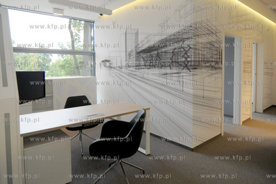 Gdansk, al. Grunwaldzka. Oficjalne otwarcie biurowca...