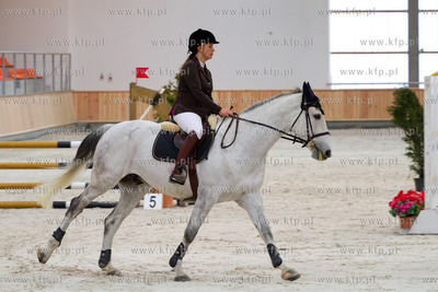 Pierwsze Zawody Ogolnopolskie w nowej hali Hipodromu...