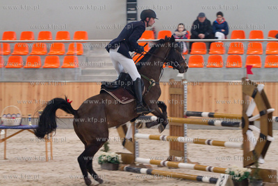 Pierwszy dzien Zawodow Ogolnopolskich w Skokach przez...
