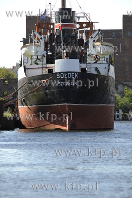 Gdansk, statek muzeum SOLDEK na Motlawie. 25.07.2008...