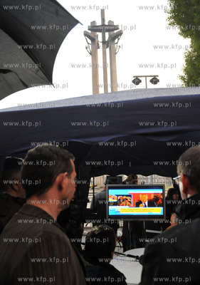 Stocznia Gdanska. Zwiazkowcy ze stoczniowej Solidarnosci...