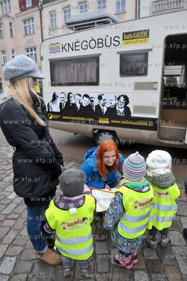 Wejherowo, Plac Jakuba Wejhera. Start Knegobusa Radia...