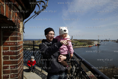 Otwarcie sezonu w historycznej latrni morskiej w Gdansku...