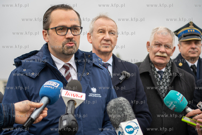 Oficjalne otwarcie wiaduktu w Niestępowie, który...