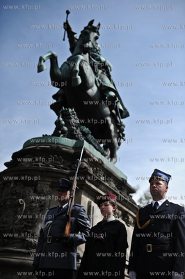 Obchody 3 Majowe pod pomnikiem Jana III Sobieskiego...