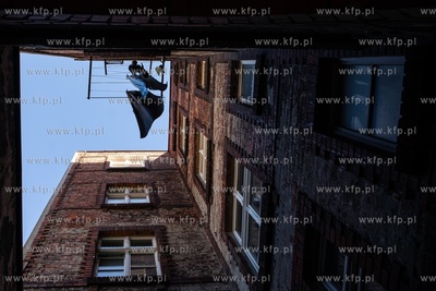 Gdańsk, Dolne Miasto, ul.Ułańska 11. 5.02.2020 /...