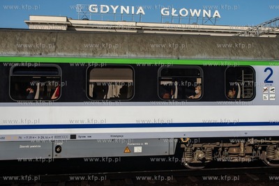 Dworzec Gdynia Główna. 19.04.2021 / fot. Anna Rezulak...
