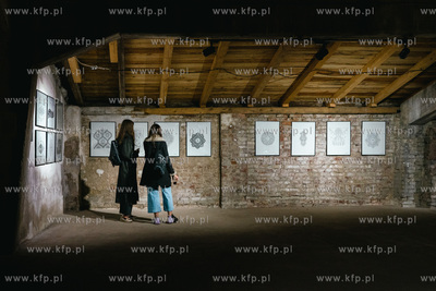 Gdansk.  WL4 - Mleczny Piotr.  Wystawa retrospektywna...