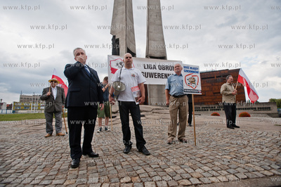 Gdansk. Plac Solidarnosci. Manifestacja z okazji Dnia...