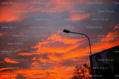 Zachod slonca nad Gdanskiem.
19.02.2015
fot. Mateusz...