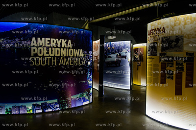 Otwarcie dla zwiedzajacych Muzeum Emigracji w Gdyni.
16.05.2015
fot....