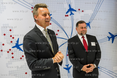 Gdańsk. Port Lotniczy Gdańsk im. Lecha Wałęsy....