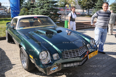 Trojmiejskie Targi Motoryzacyjne w halach wystawienniczych...