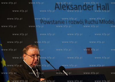 Gdansk. Uniwersytet Gdanski. Konferencja pt "Korzenie...