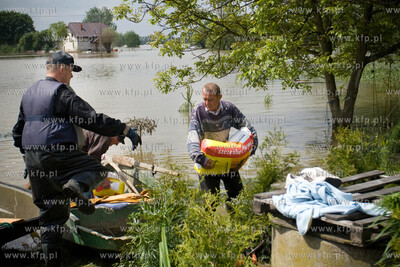 Nowy Torszyn NZ Pomoc humanitarna dla powodzian, do...