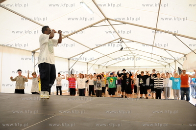 Gdansk. Plac Zebran Ludowych. Festiwal MTV Gdansk Dzwiga...