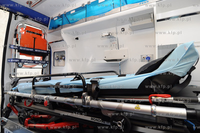 Dwie nowoczene karetki otrzymalo pogotowie ratunkowe...