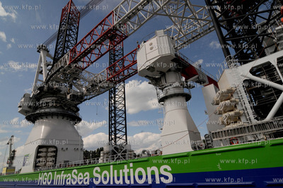 Gdansk. Nabrzeze Obroncow Westerplatte. Zbudowany w...