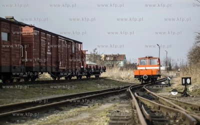 Zuławska Kolej Dojazdowa. Przejazd drezyna motorowa...