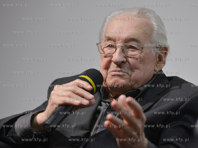 Spotkanie w ECS z reżyserem Andrzejem Wajdą. Rozmowę...