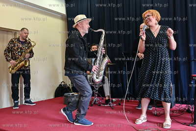 Gdynia. 91. uodziny Przemka Dyakowskiego. Nz koncert...