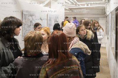 Sopot. Wystawa rysunków klas architektonicznych w...