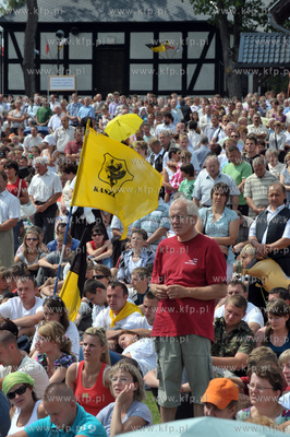 Pielgrzymka i odpust Matki Boskiej Krolowej Kaszub...