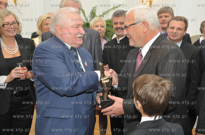 Przyjecie urodzinowe z okazji 68 urodzin Lecha Walesy...