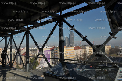 Gdynia. Infobox, ul. 10 lutego i Swietojanska. Widok...