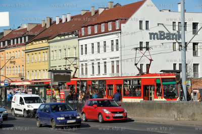 Gdansk. Tramwaj na ul. Waly Jagiellonskie. 22.04.2015...