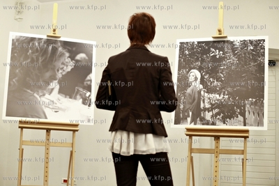 Gdańsk. Dwór Oliwski. Wernisaż wystawy fotografii...