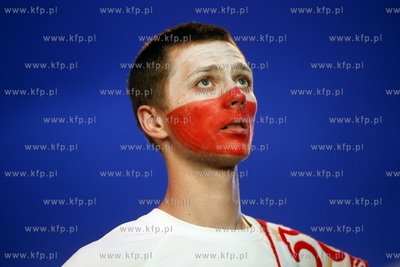 Gdansk. Mistrzostwa europy w pilce noznej. Kibice ogladaja...