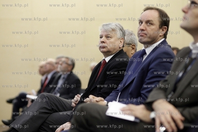 Amber Expo. Miedzynaro?dowy Kongres Smart Metropolia?....