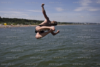 Molo i plaża w Gdańsku Brzeźnie.
06.08.2015
fot....