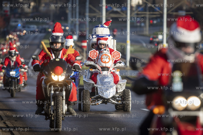 Gdańsk. Mikołaje na motocyklach po raz 17. przejechali...