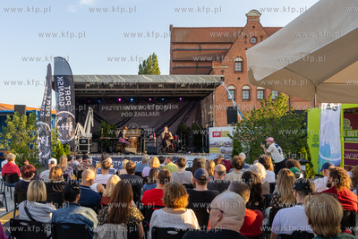 Gdańsk, Ołowianka. Jazz na Wyspie Nz. Koncert zespołu...