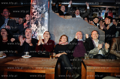 Sopot. Klub Atelier. Regionalny pomorski wieczor wyborczy...