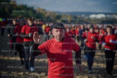 Gdansk. Plaza w Brzeznie. Gdansk Biega 2012.
04.11.2012
fot....
