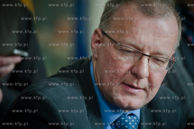 Gdansk. Urzad Marszalkowski. Konferencja prasowa poswiecona...