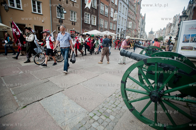 Gdansk. Zlot Zaglowcow Baltic Sail Gdansk 2013. Przemarsz...