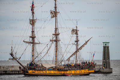 Gdynia. Operacja Zagle Gdyni 2014.
16.08.2014
fot....