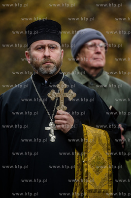 Gdańsk. Cmentarz Nieistniejących Cmentarzy. Modlitwa...