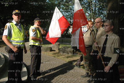 Gdansk. Uroczystosci upamietniajace 62 rocznice wybuchu...