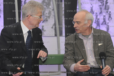 Budynek Dworca Morskiego w Gdyni. Realizowane przez...