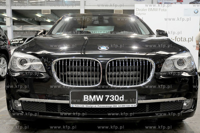 Trojmiejskie Targi Motoryzacyjne w hali wystawienniczej...