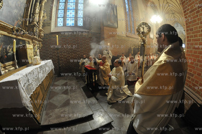 Msza Wieczerzy Panskiej w Wielki Czwartek w bazylice...