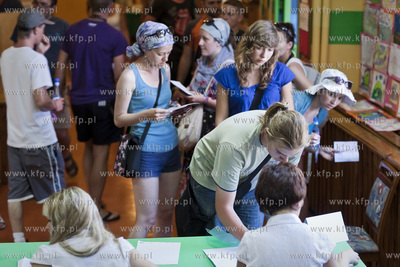 Obwodowa Komisja Wyborcza nr 96 w Gdyni. II tura wyborow...