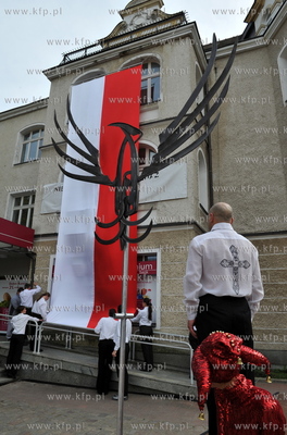 Sopot Ulica Artystow 2011. Performance patriotyczny...